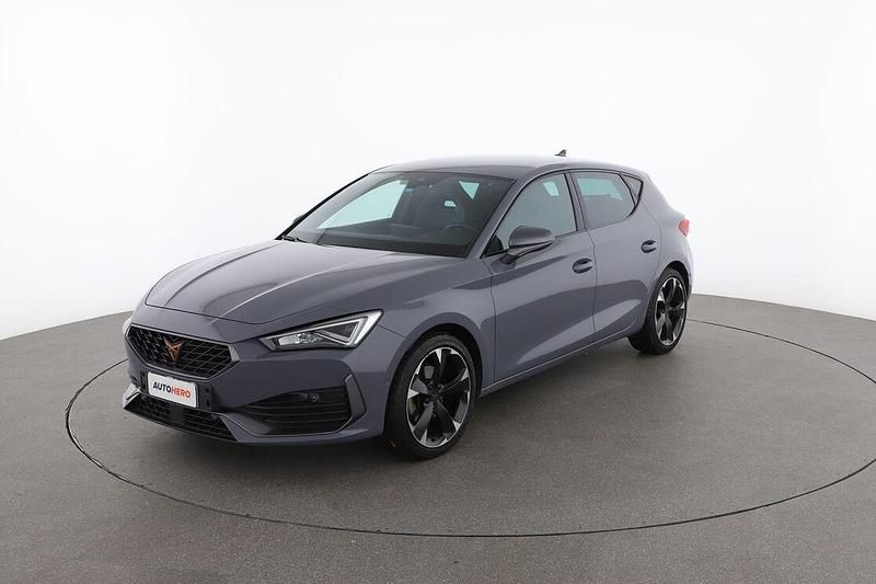 Grigio Usata 2023 Cupra Leon | 26.499 € (Buon prezzo) - Immagine 1/4