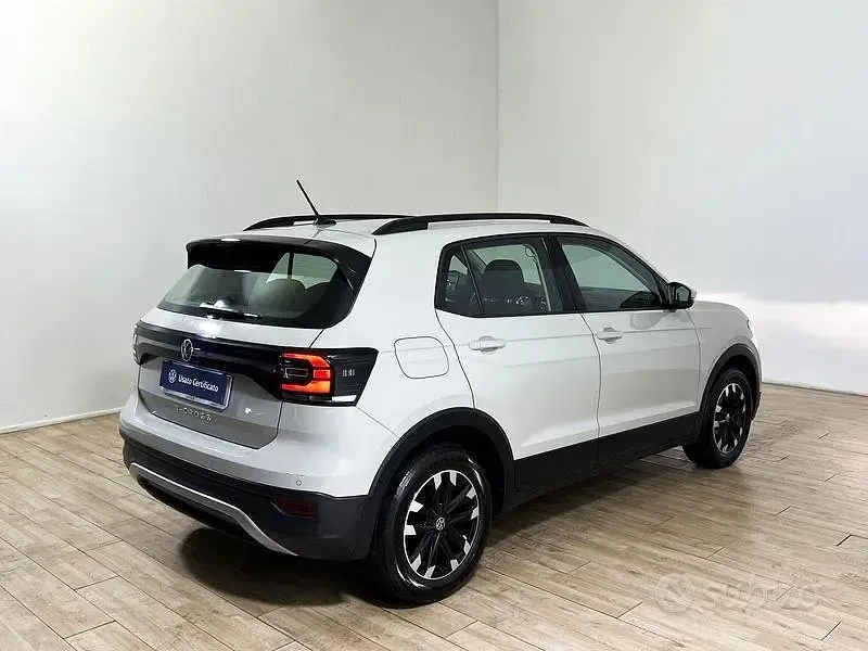 Usata VW T-Cross Style 95 CV (69 kW) 2023 Ascot grey SUV