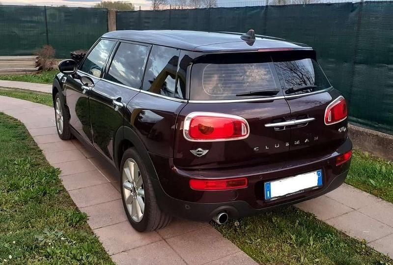 Usata Mini One D Clubman Hype 116 CV (85 kW) 2016 Rosso Station wagon
