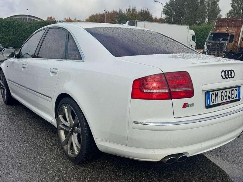 Usata Audi S8 450 CV (330 kW) 2007 Bianco Berlina