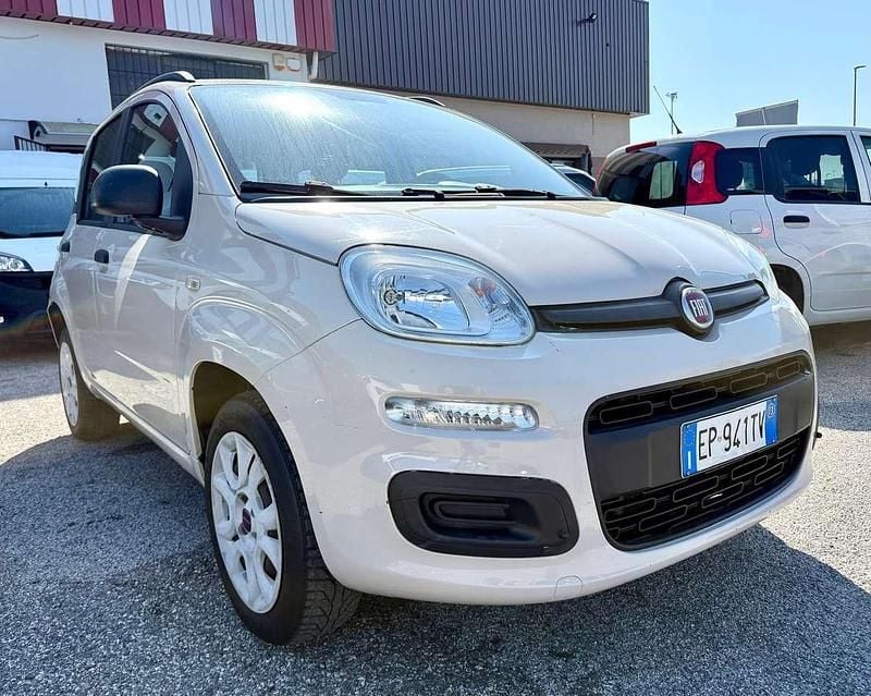 Usata Fiat Panda 80 CV (58 kW) 2013 Beige metalizzato Utilitaria