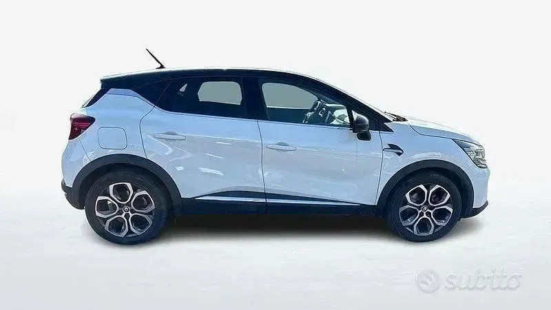Usata Renault Captur 92 CV (67 kW) 2022 Bianco SUV