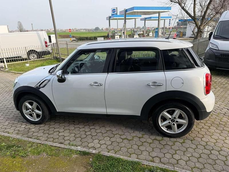 Usata Mini One D Countryman 90 CV (66 kW) 2013 Bianco SUV