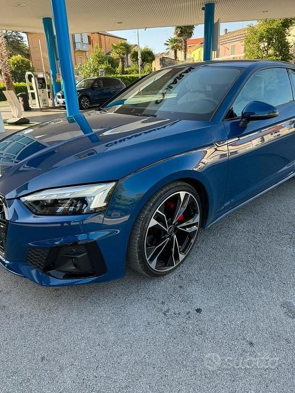 Usata Audi A5 Exclusive 190 CV (139 kW) 2023 Blu Coupé