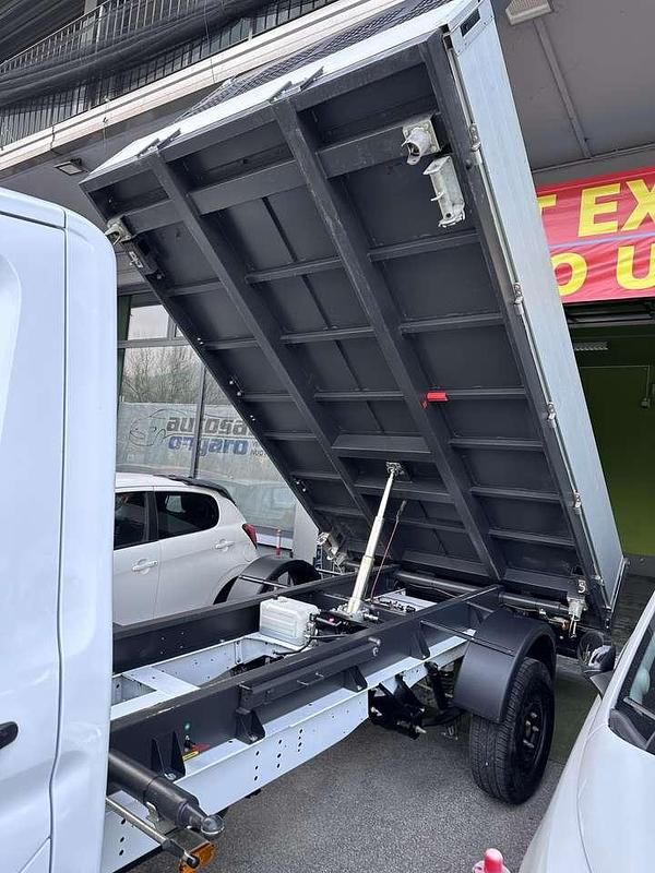 Usata Ford Transit 131 CV (96 kW) 2024 Bianco