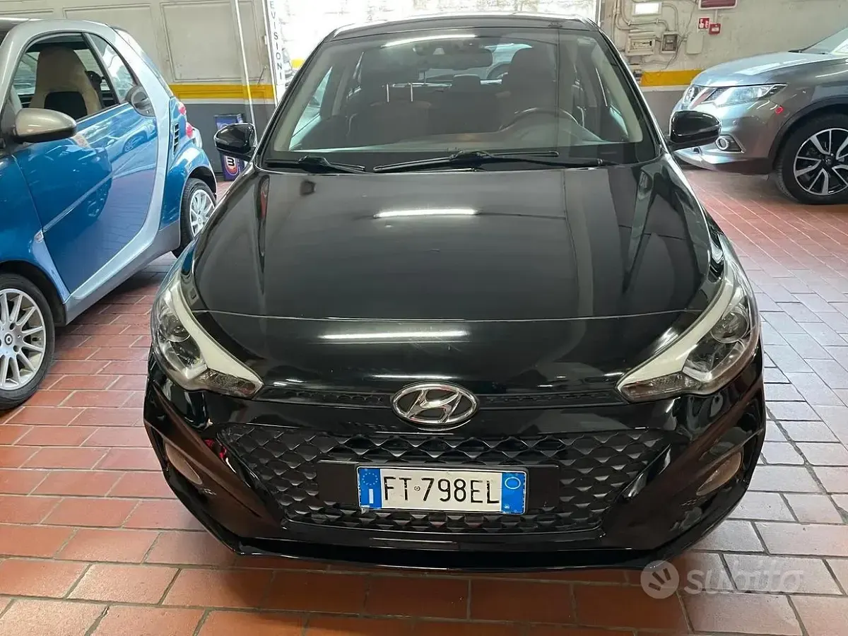Usata Hyundai i20 Prime 84 CV (61 kW) 2018 Nero Berlina