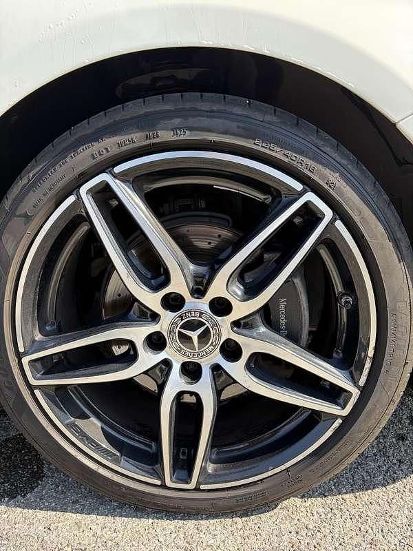 Usata Mercedes 180 Premium 109 CV (80 kW) 2017 Berlina