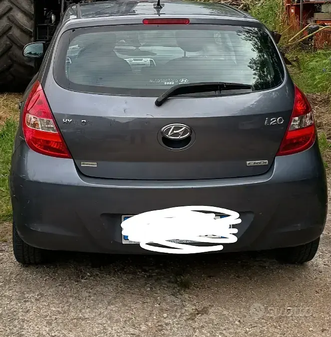 Usata Hyundai i20 75 CV (55 kW) 2011 Grigio Utilitaria