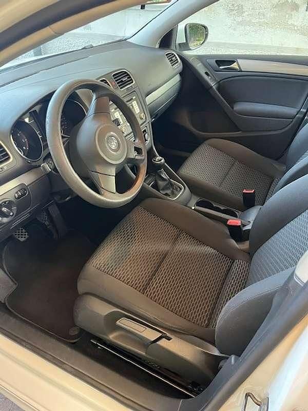 Usata VW Golf VI Edition 122 CV (89 kW) 2011 Bianco Utilitaria