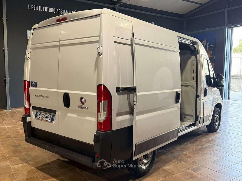 Usata Fiat Ducato 14 140 CV (102 kW) 2021 Bianco Furgone