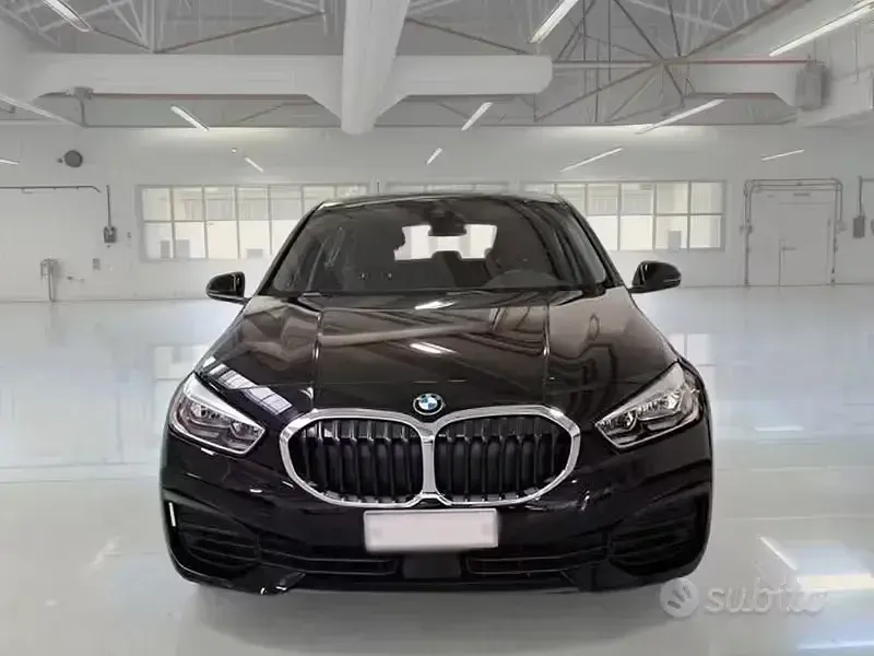 Usata BMW 118 Advantage 136 CV (100 kW) 2022 Nero Berlina