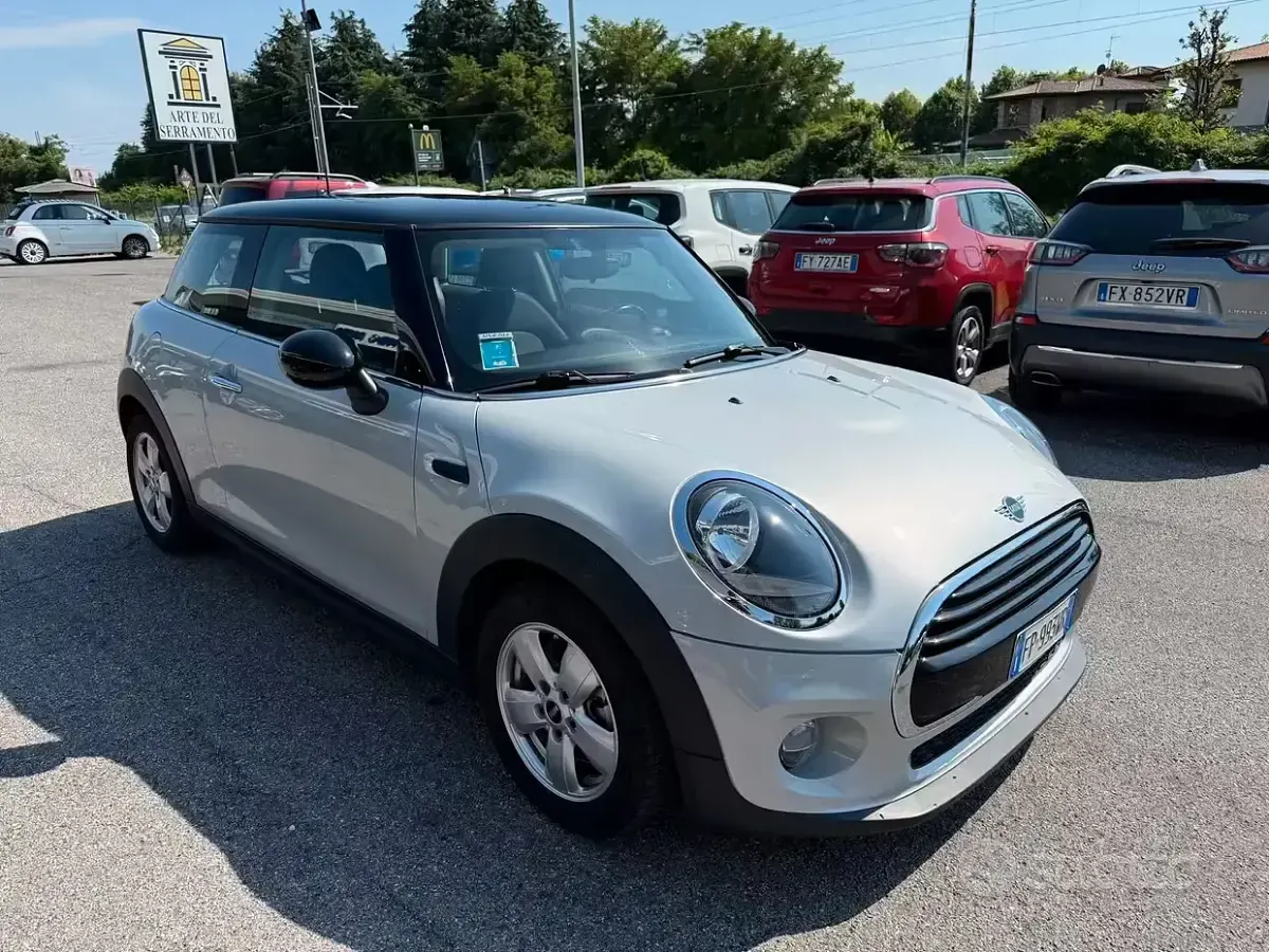 Usata Mini Cooper 136 CV (100 kW) 2018 Grigio Utilitaria