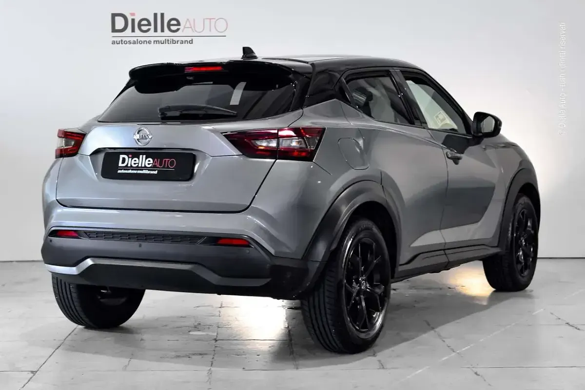 Usata Nissan Juke N-Connecta 155 CV (114 kW) 2022 Dark metal grey SUV