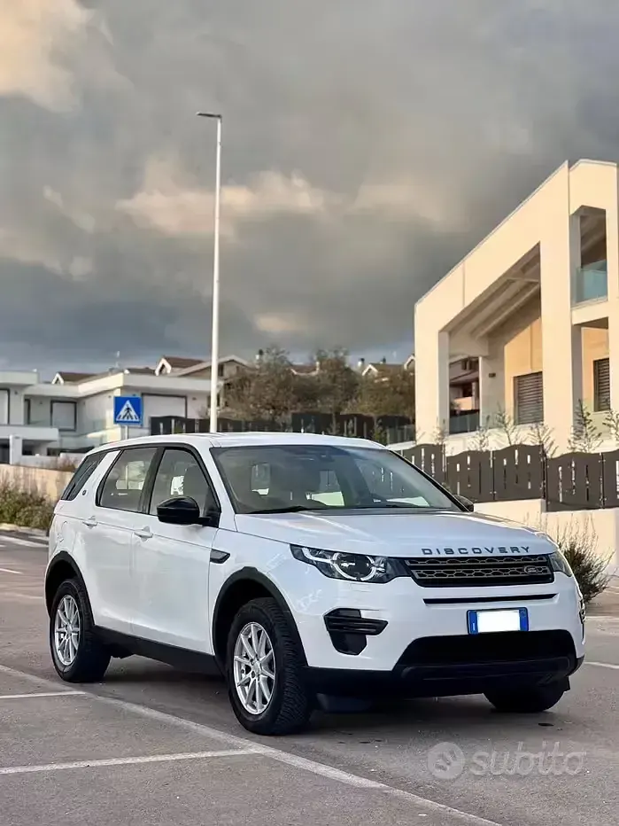Usata Land Rover Discovery Sport 150 CV (110 kW) 2016 Bianco SUV