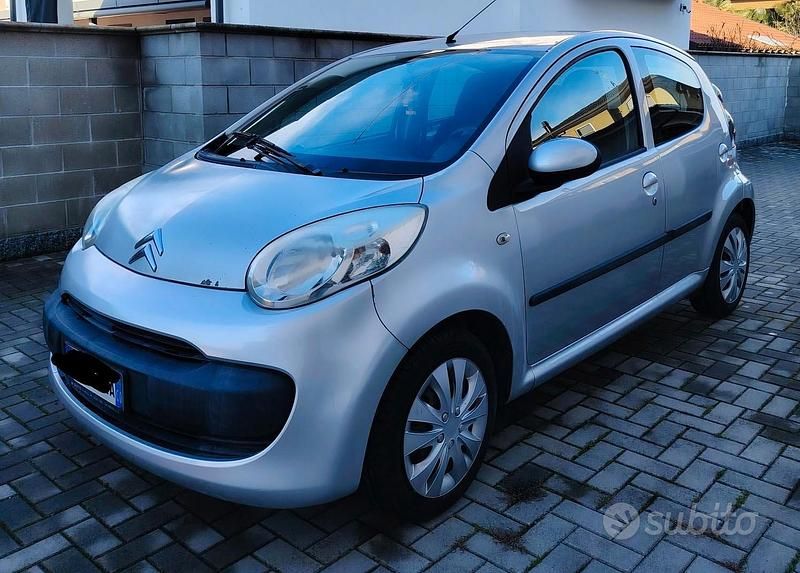 Usata Citroën C1 68 CV (50 kW) 2005 Grigio Utilitaria