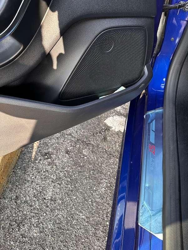 Usata Ford Fiesta ST-Line 86 CV (63 kW) 2017 Blu/azzurro Berlina