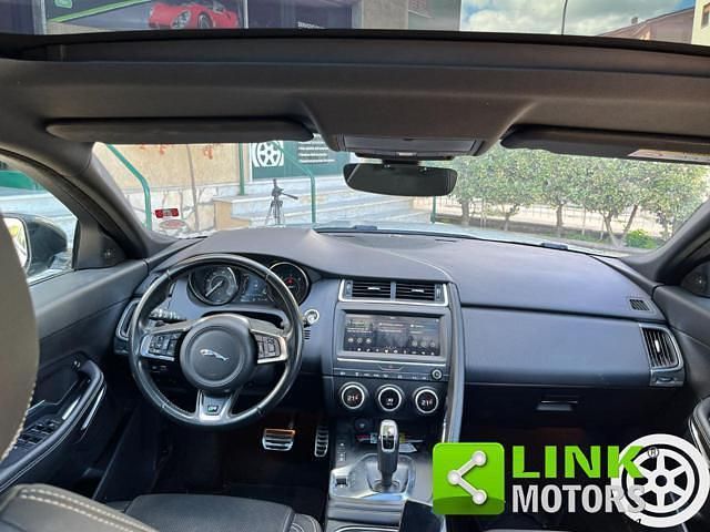 Usata Jaguar E-Pace R-Dynamic 150 CV (110 kW) 2018 Grigio SUV