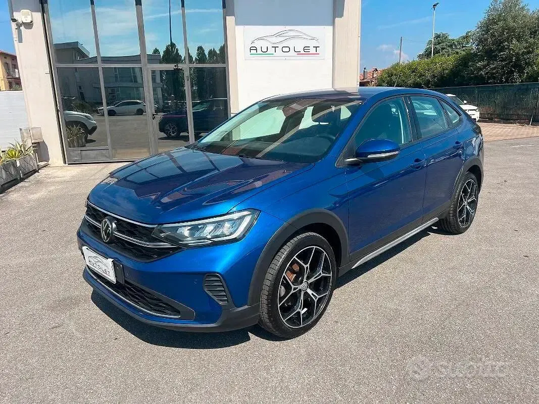 Usata VW Taigo Life 110 CV (80 kW) 2022 Blu/azzurro SUV