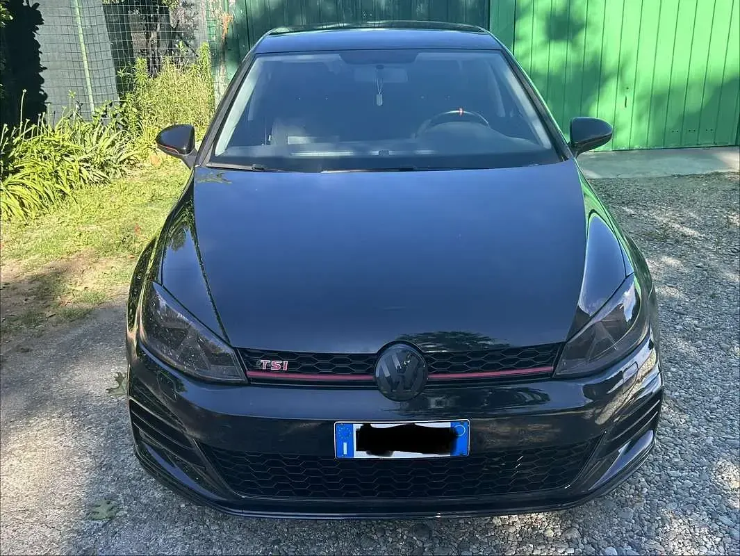Usata VW Golf VII 105 CV (77 kW) 2014 Cabrio