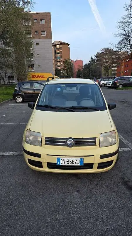 Usata Fiat Panda 60 CV (44 kW) 2005 Utilitaria