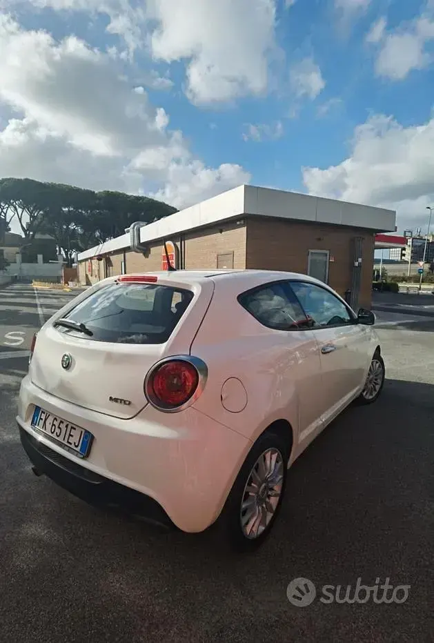Usata Alfa Romeo MiTo Super 120 CV (88 kW) 2017 Bianco Utilitaria
