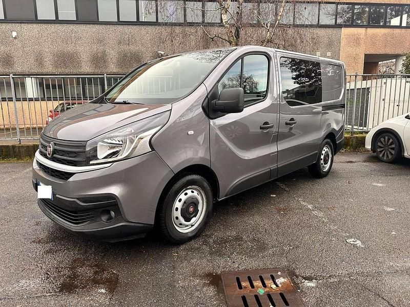 Usata Fiat Talento 120 CV (88 kW) 2020 Grigio Monovolume
