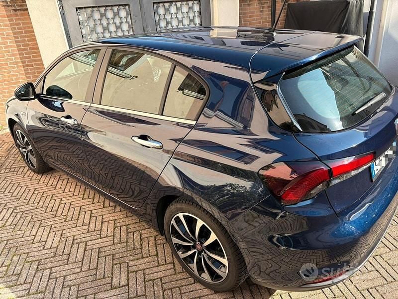 Usata Fiat Tipo 95 CV (69 kW) 2020 Blu Station wagon