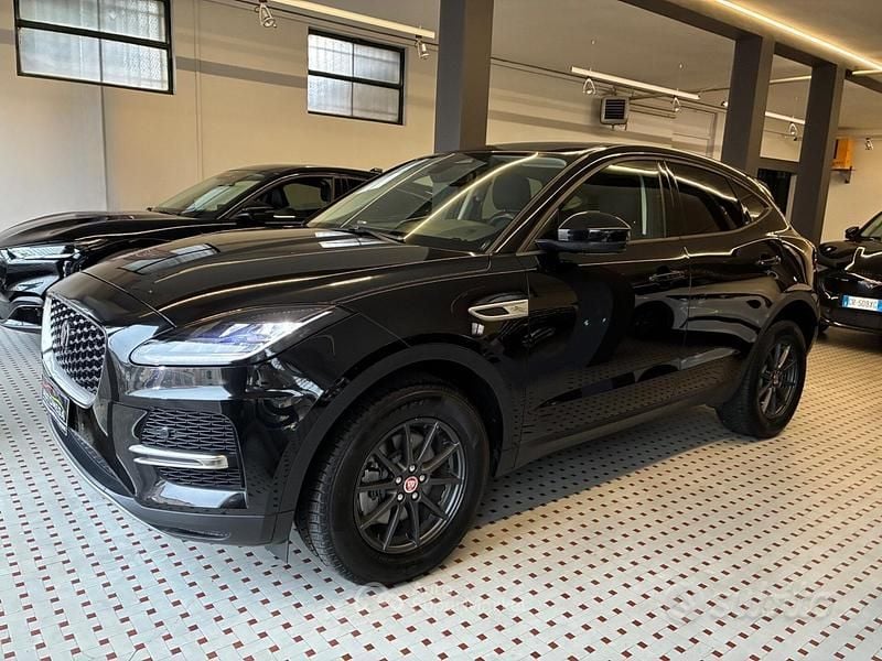 Usata Jaguar E-Pace 163 CV (119 kW) 2022 Nero SUV