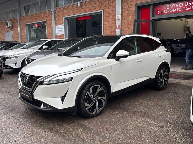 Usata Nissan Qashqai Tekna+ 158 CV (116 kW) 2022 Bianco SUV