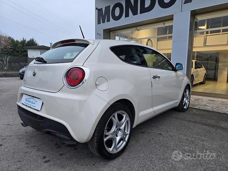 Usata Alfa Romeo MiTo 120 CV (88 kW) 2011 Bianco Utilitaria