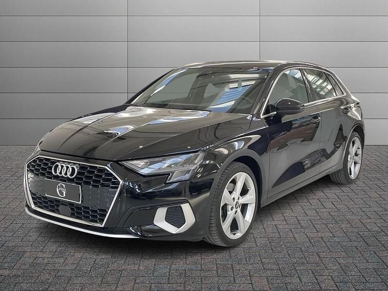 Usado Audi A3 Design 150 CV (110 kW) 2021 Negro Berlina