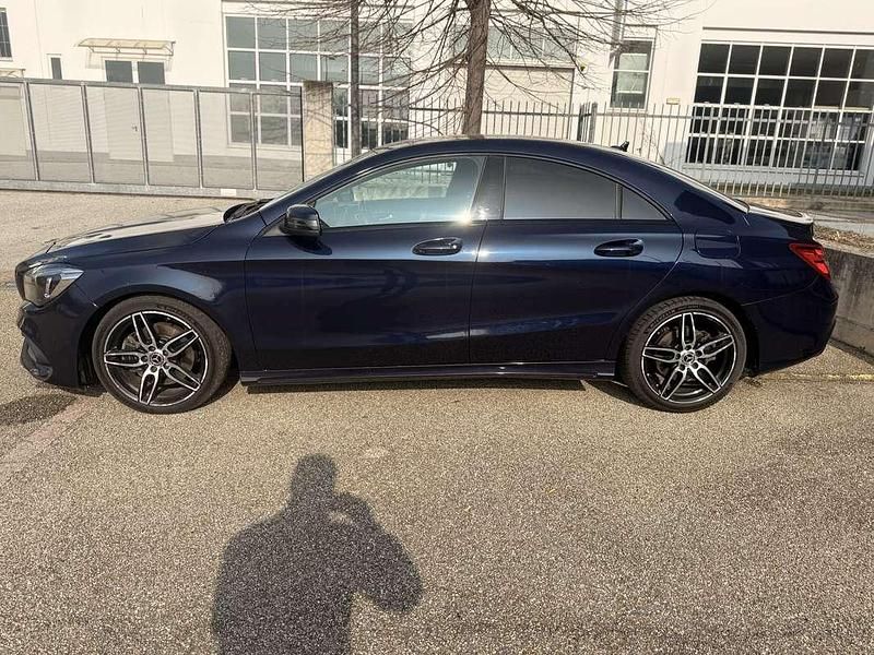Usata Mercedes CLA220 AMG line 177 CV (130 kW) 2017 Berlina