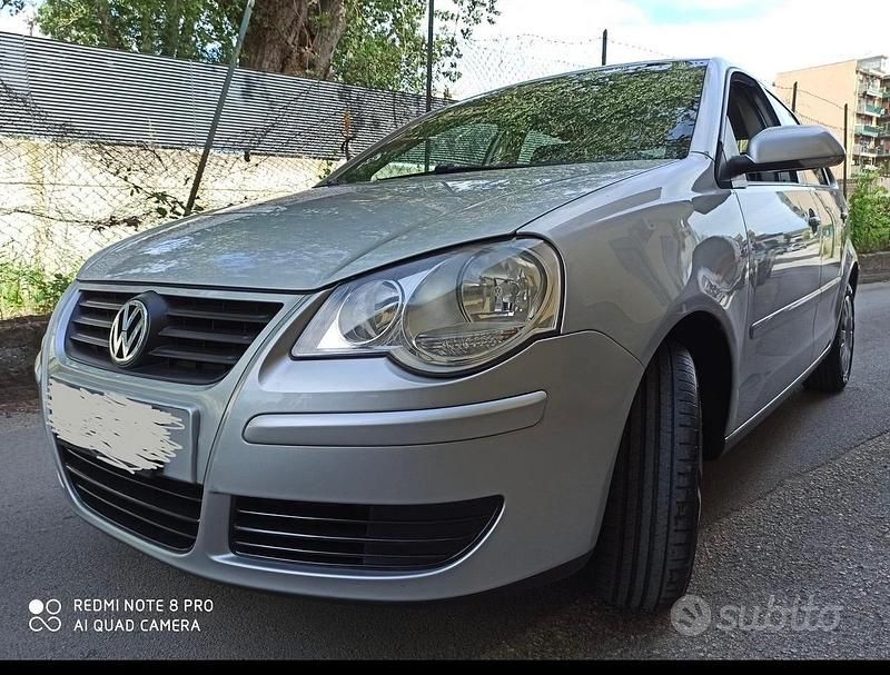 Usata VW Polo 70 CV (51 kW) 2008 Grigio Utilitaria