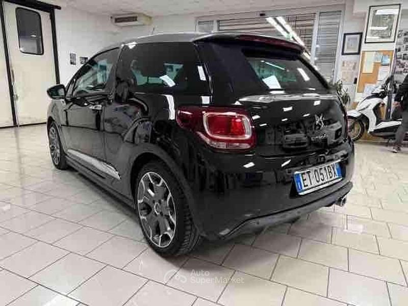 Usata Citroën DS3 Cabriolet 92 CV (67 kW) 2013 Nero Cabrio