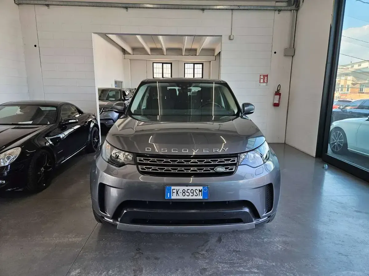 Usata Land Rover Discovery 249 CV (183 kW) 2017 Grigio SUV