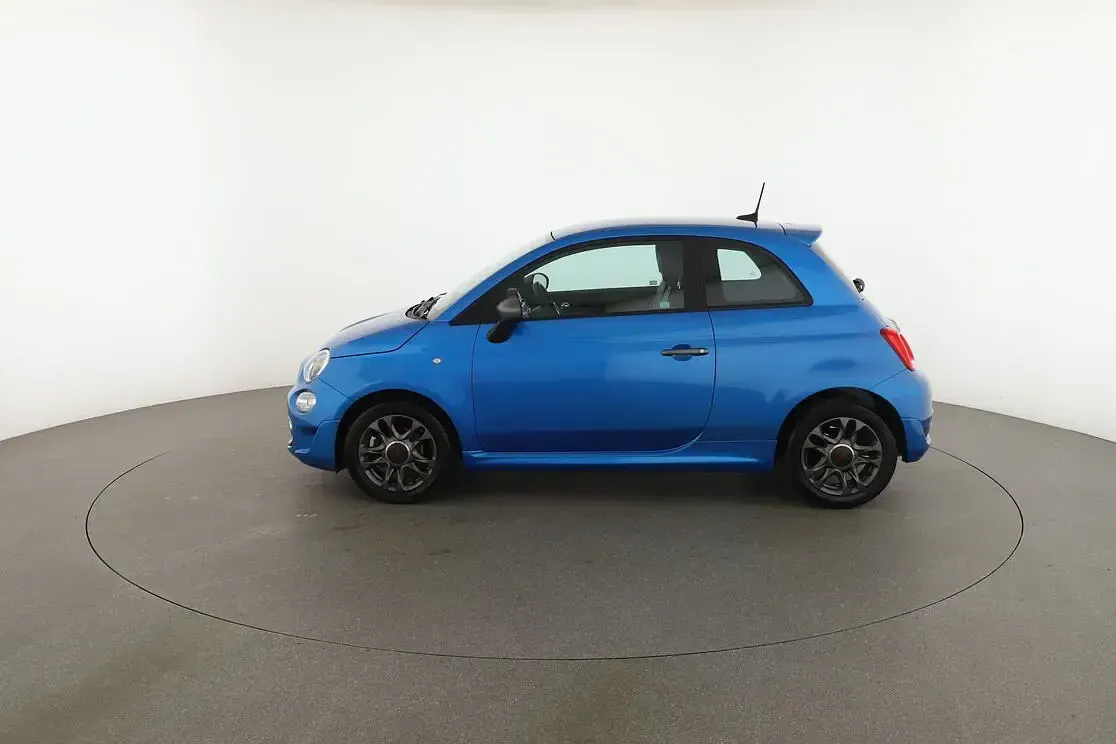 Używany Fiat 500 Sport 69 KM (50 kW) 2020 Niebieski Hatchback
