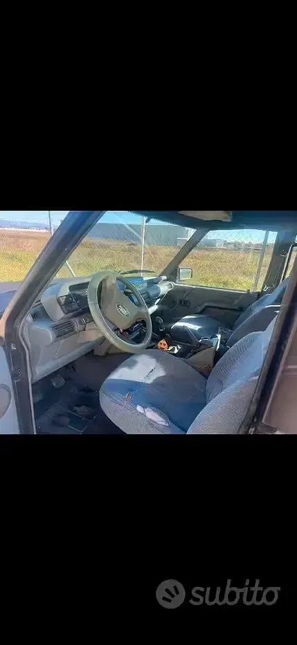 Usata Land Rover Discovery 113 CV (83 kW) 1992 SUV