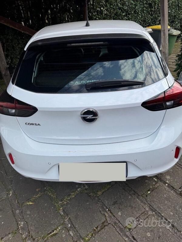 Usata Opel Corsa 102 CV (75 kW) 2022 Bianco Utilitaria