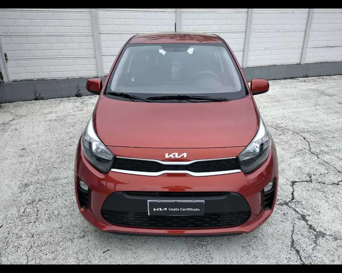 Używany Kia Picanto Urban 67 KM (49 kW) 2022 Czerwony Hatchback