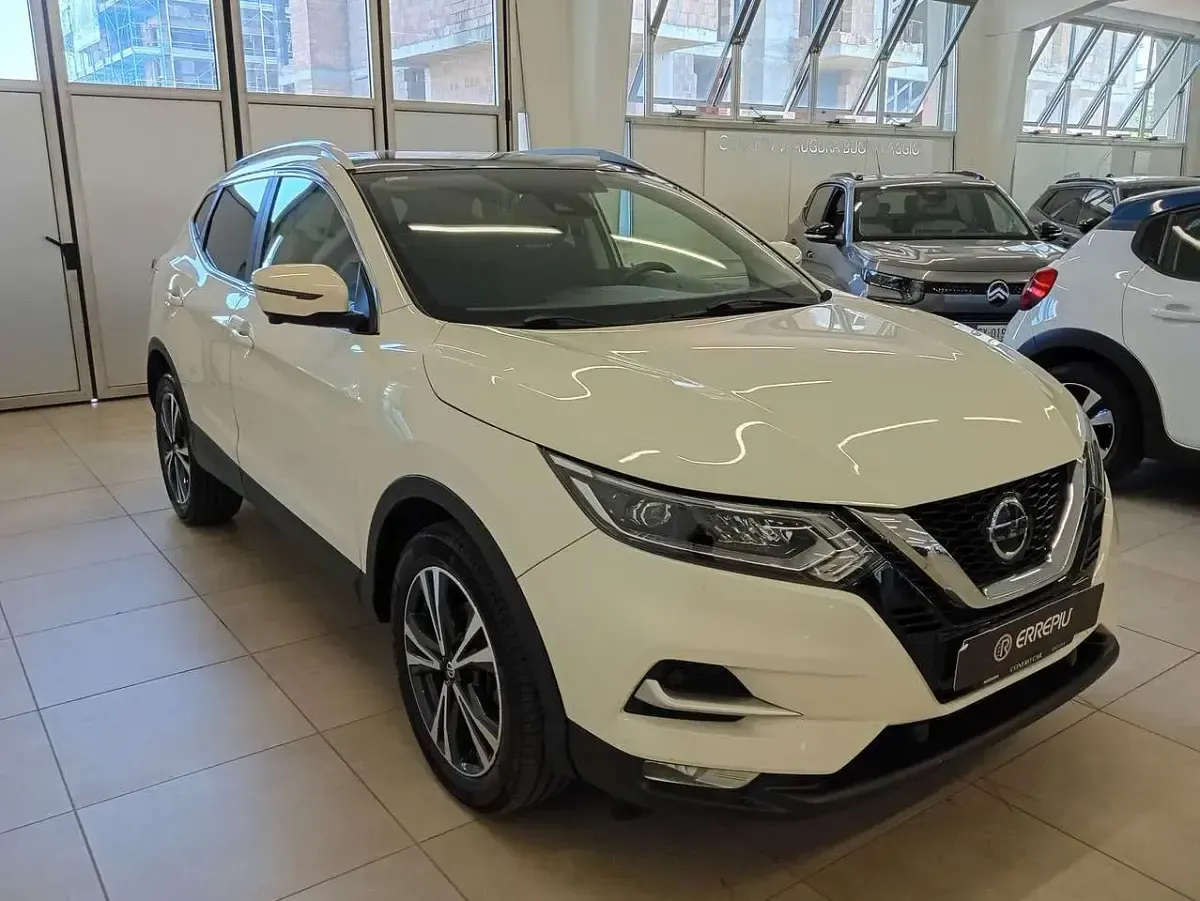 Usata Nissan Qashqai Tekna 131 CV (96 kW) 2020 Bianco SUV
