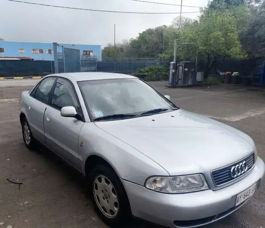 Usata Audi A4 Ambiente 150 CV (110 kW) 1999 Berlina