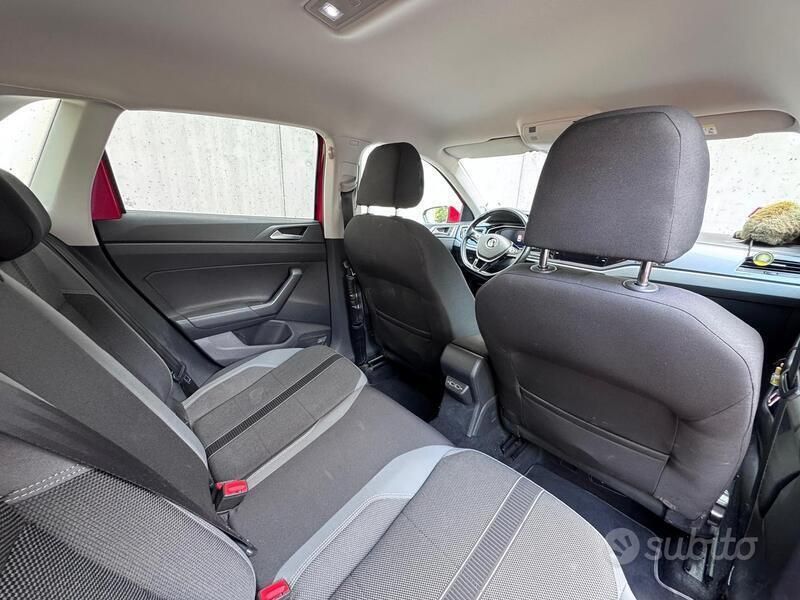 Usata VW Polo R-line 95 CV (69 kW) 2019 Rosso Berlina