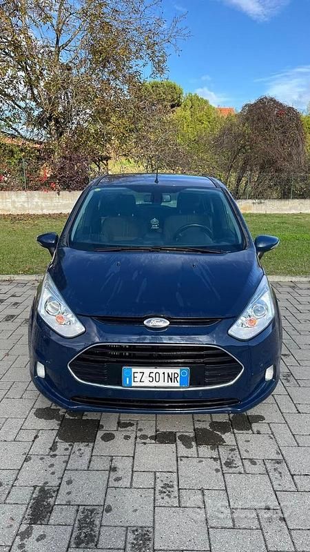 Usata Ford B-MAX Titanium 101 CV (74 kW) 2015 Blu/azzurro Monovolume
