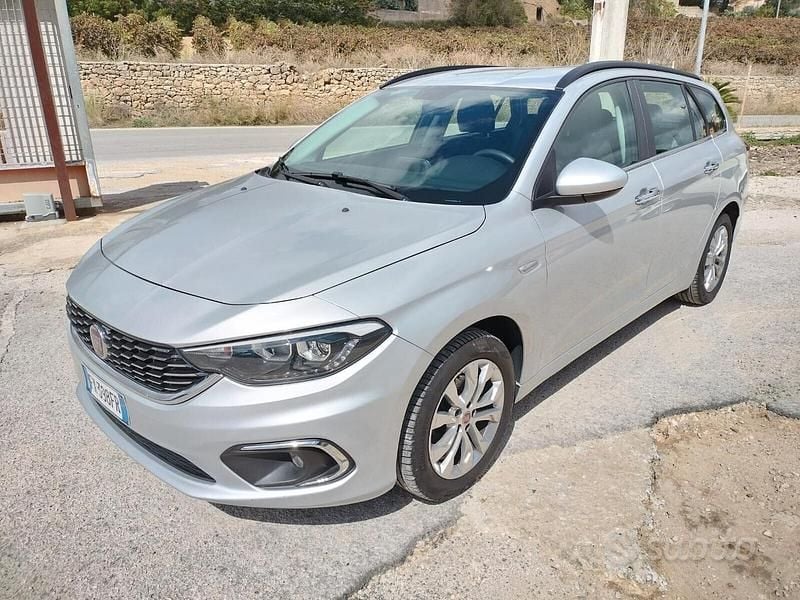 Grigio Usata 2019 Fiat Tipo Business Station wagon | 11.900 € (Molto cara) - Immagine 1/4