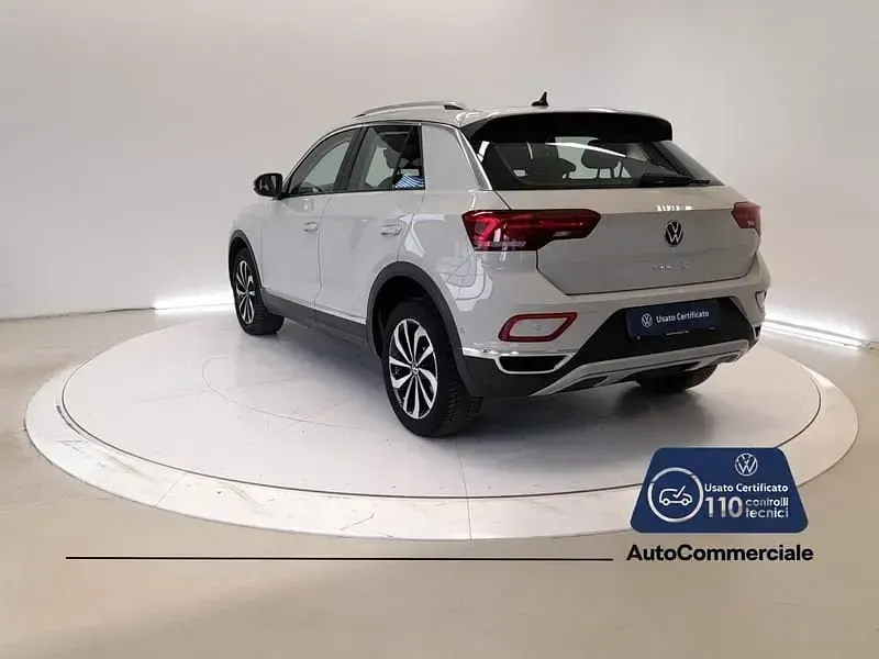 Usata VW T-Roc Style 150 CV (110 kW) 2023 Beige SUV