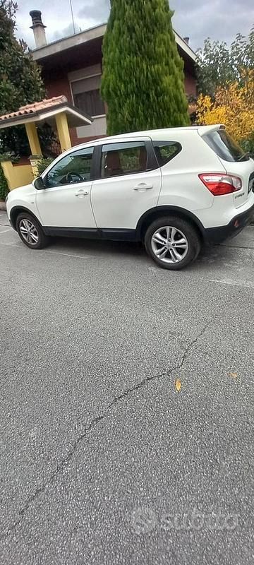 Usata Nissan Qashqai 110 CV (80 kW) 2012 Bianco SUV