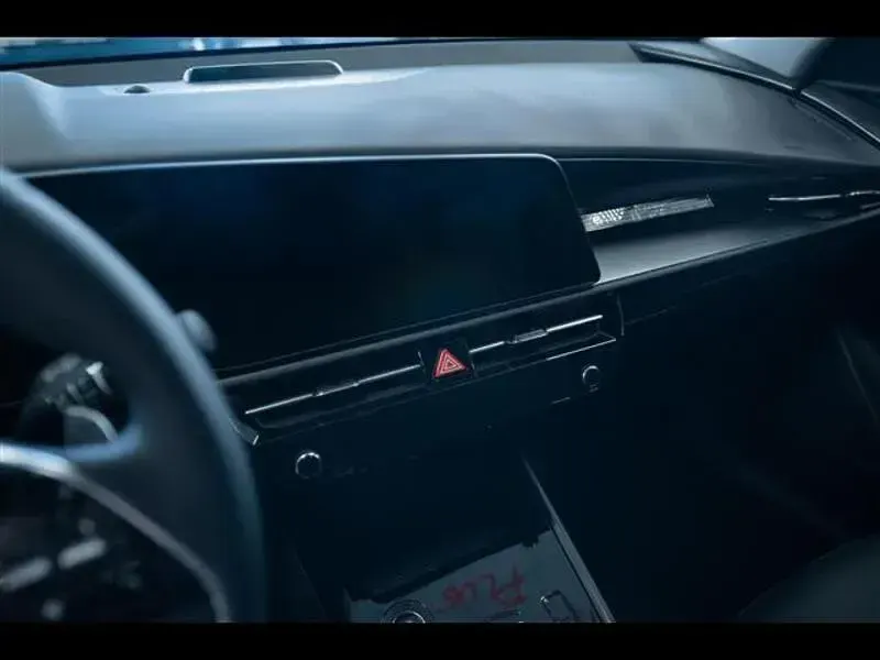 Nuova Kia Niro Style 171 CV (125 kW) 2025 Blu scuro SUV