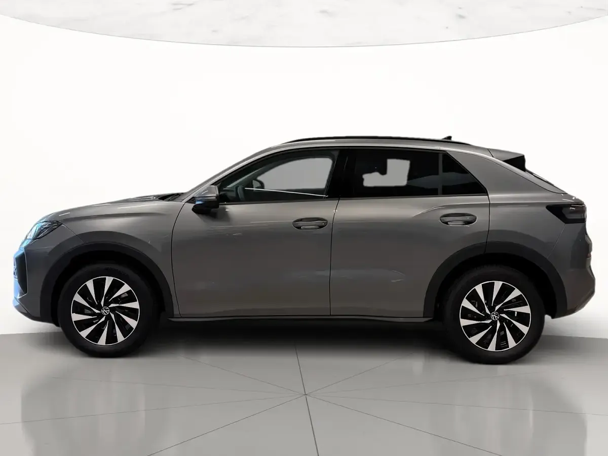 Nuova VW T-Roc Life 115 CV (84 kW) 2026 Wolf grey metallizzato SUV