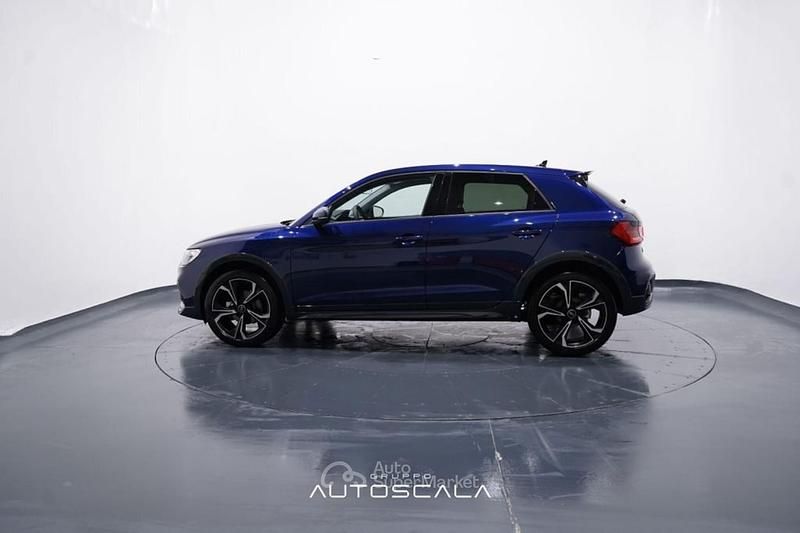 Nuova Audi A1 Design 116 CV (85 kW) 2026 Blu Berlina