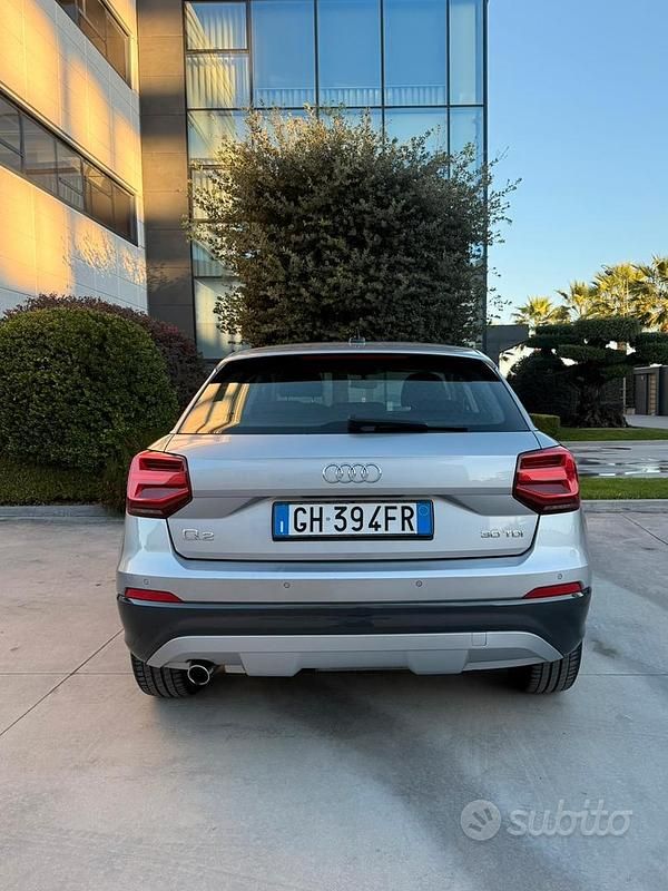 Usata Audi Q2 Advanced 116 CV (85 kW) 2020 Grigio SUV